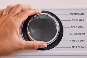 Washer knob set to quick wash cycle